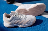 Juniorská tenisová obuv Adidas Courtflash JR4449 Juniorská tenisová obuv Adidas Courtflash JR4449